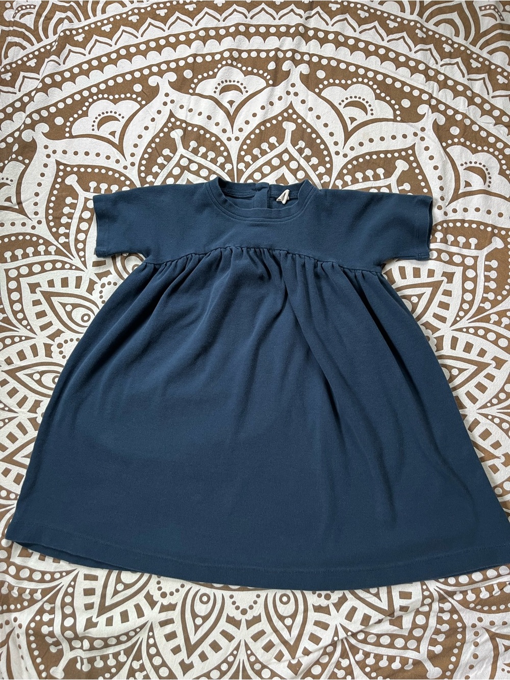 kate quinn deep blue ribbed crewneck top